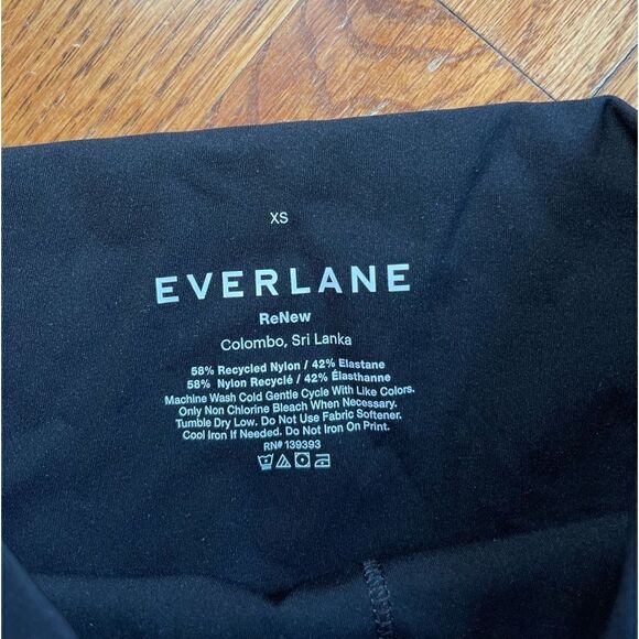 Everlane The Perform Legging ReNew in Black Size XSmall - Picture 5 of 8